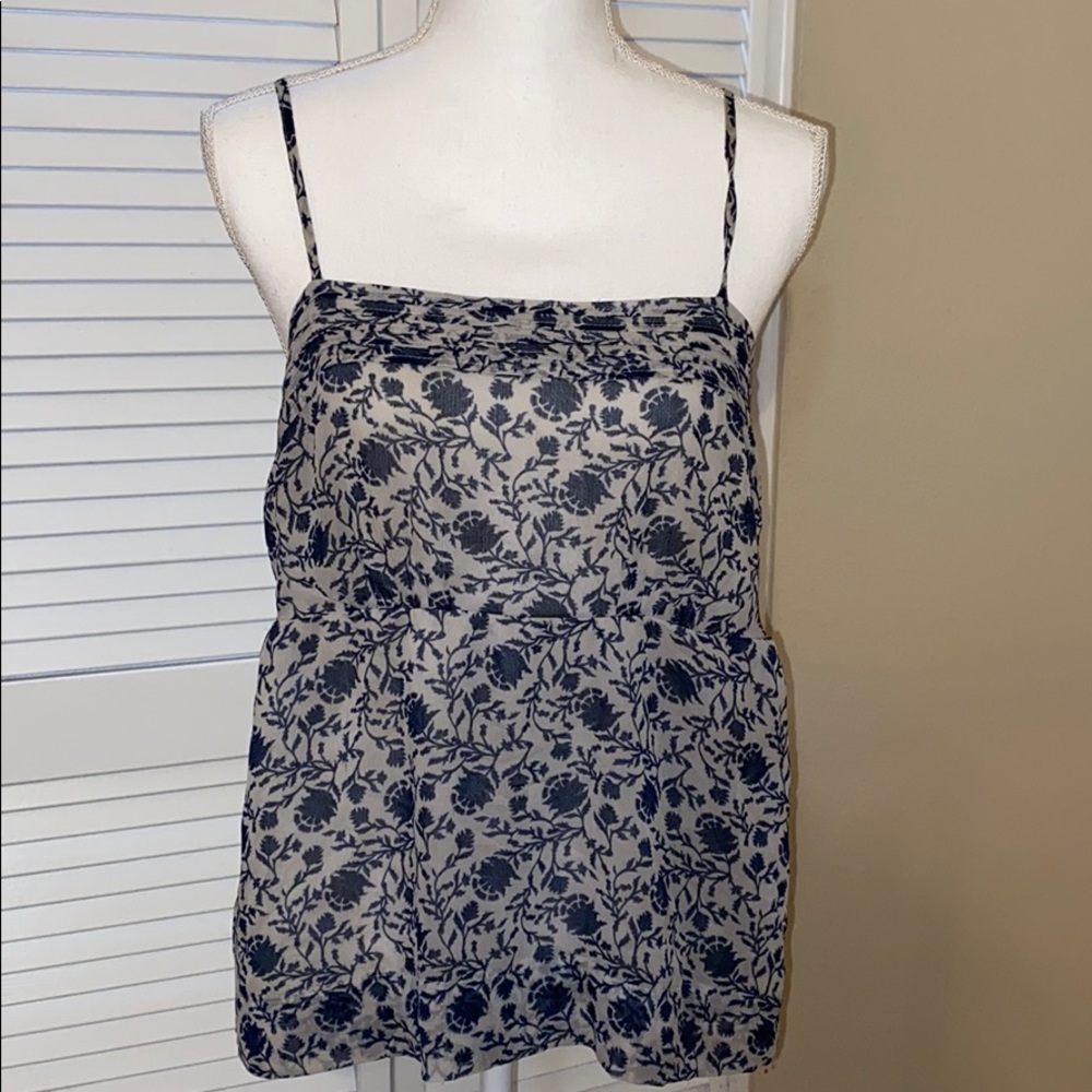 💙 LOFT - Blue/gray Floral Blouse - Size M